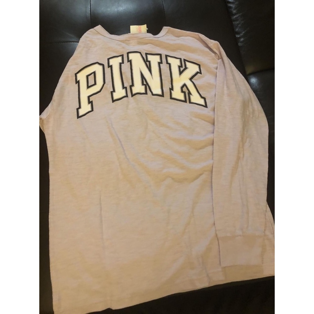 Victoria’s Secret PINK gray long sleeve logo top